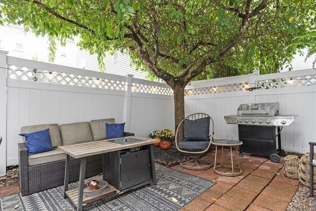 192 W 5th Street # 1