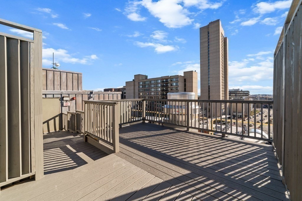 70 Northampton St # 404