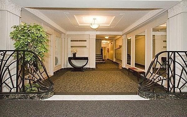 56 Commonwealth Ave # 25