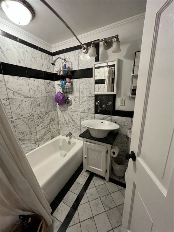 56 Commonwealth Ave # 25