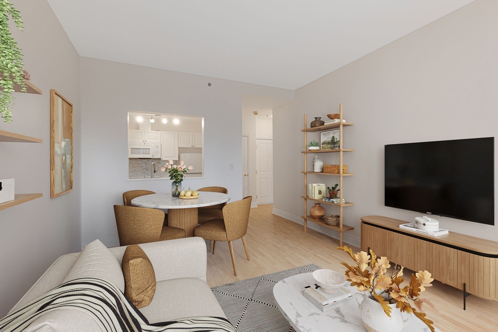 4 Charlesgate E # 106