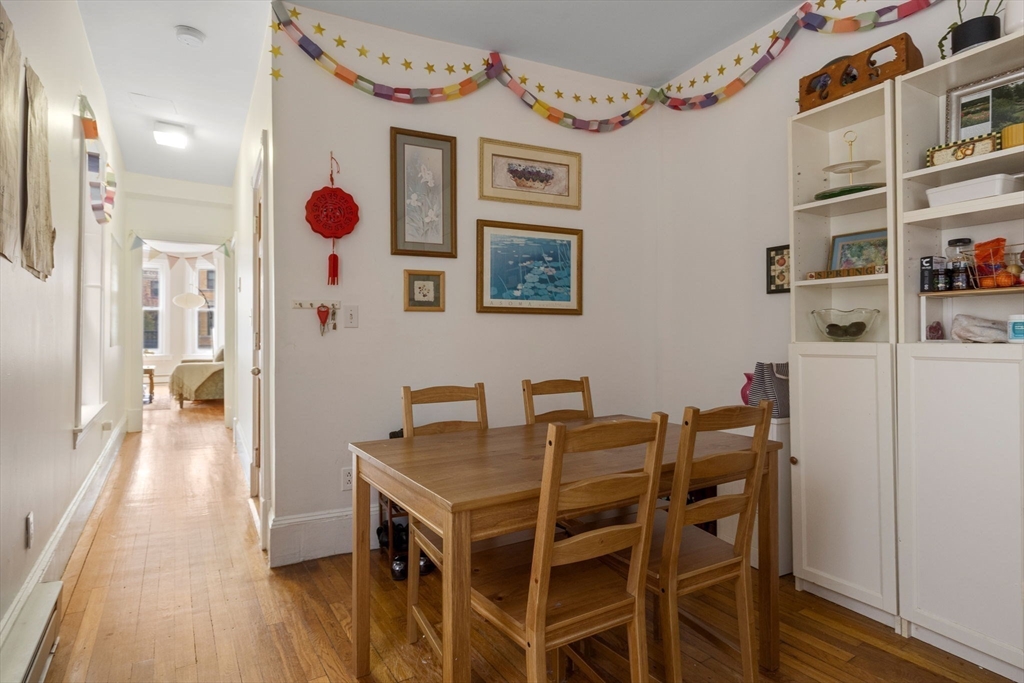 592 Columbus Ave # 3