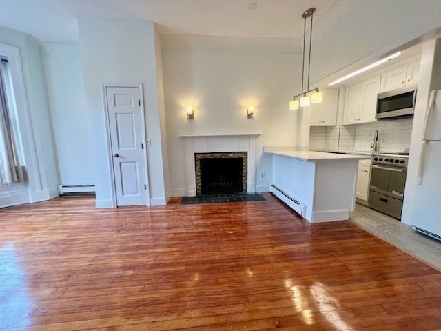 591 Beacon St # 3
