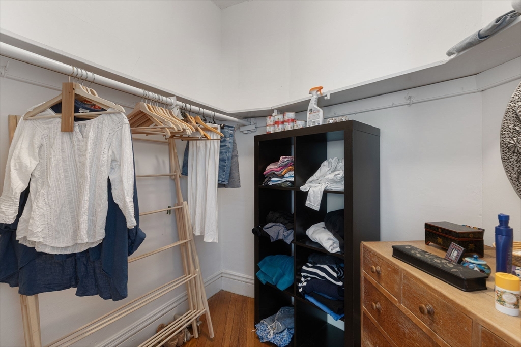78 Kilsyth Road # 1