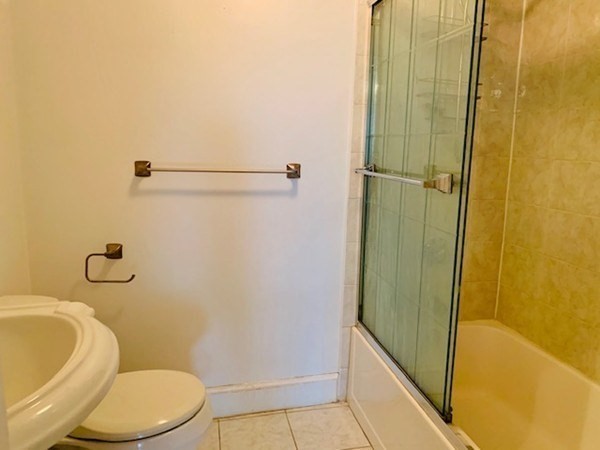 16 Hancock St # 4R