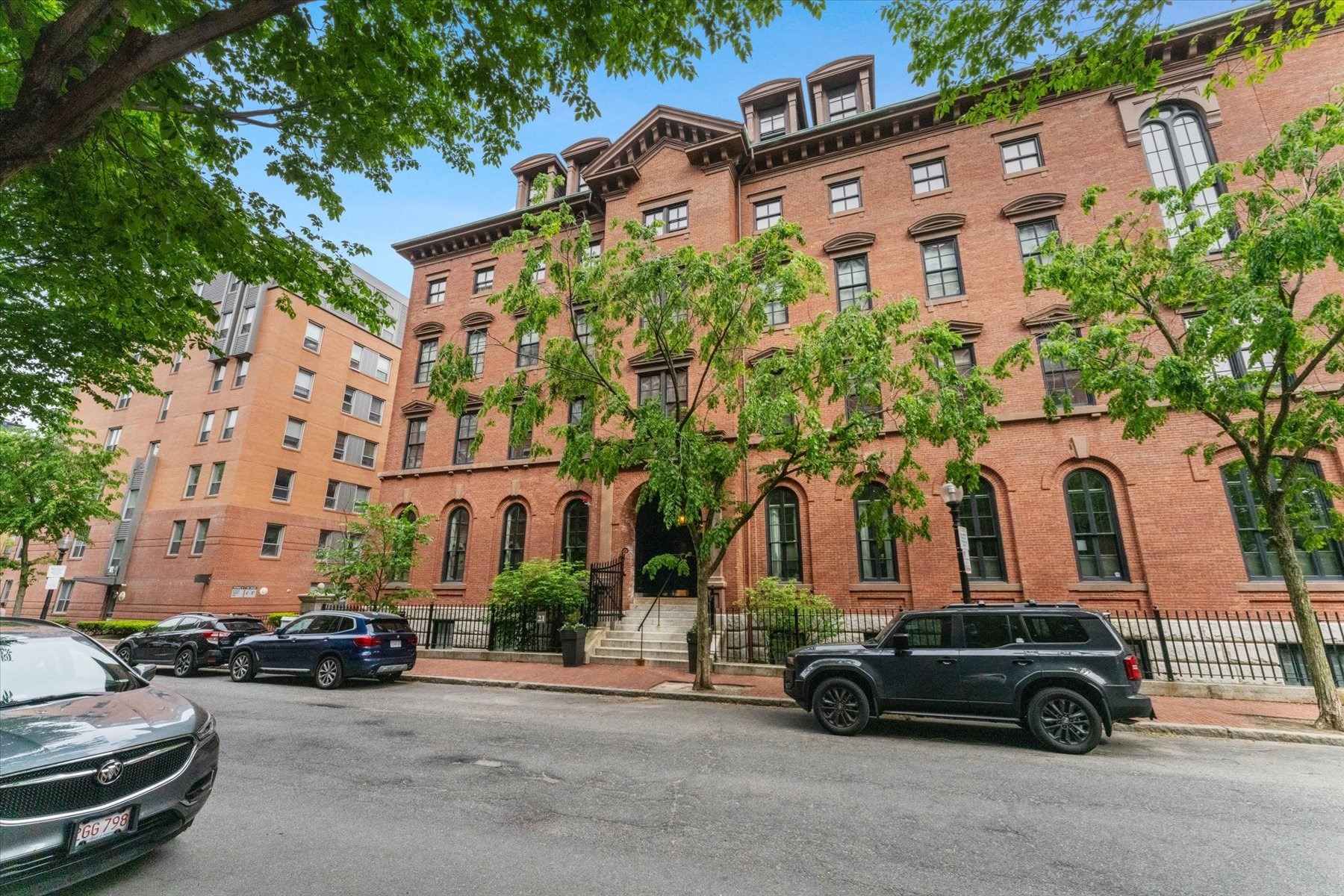 21 Father Francis Gilday St # 314