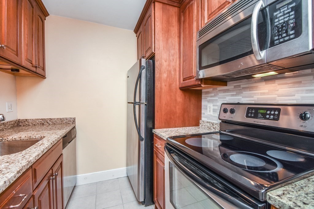 275 Beacon St # 3B