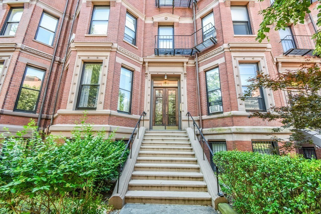 275 Beacon St # 3B