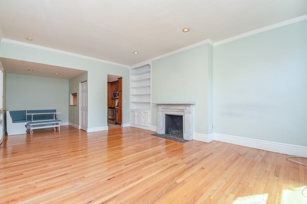 275 Beacon St # 3B