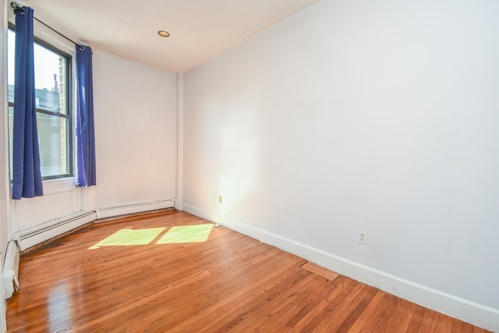 275 Beacon St # 3B