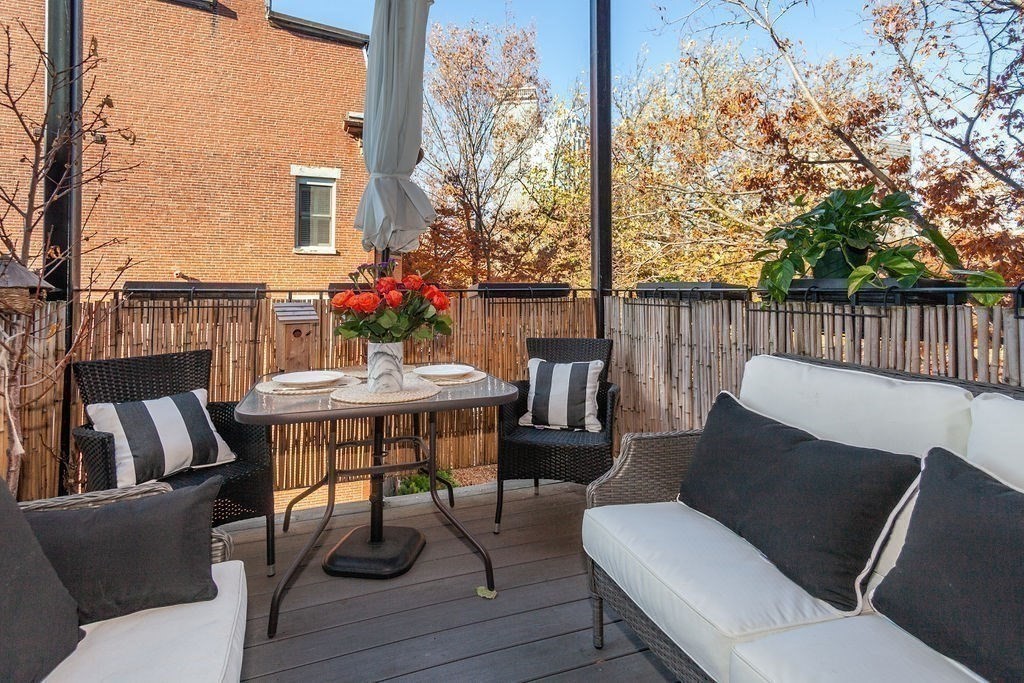 495 Columbus Ave # 2