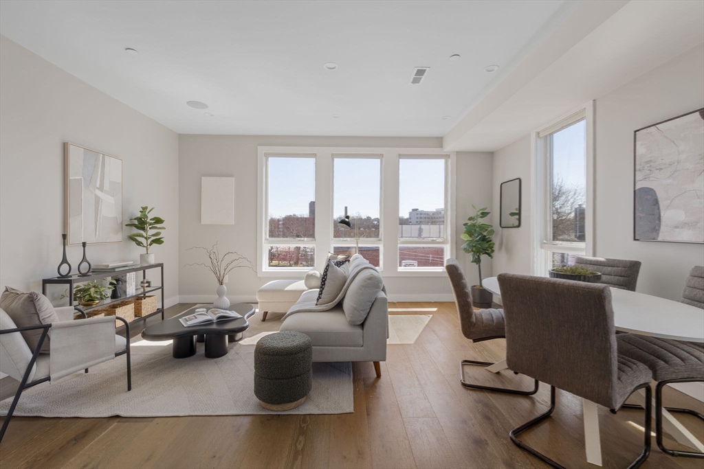 17 Chestnut Ave # 3