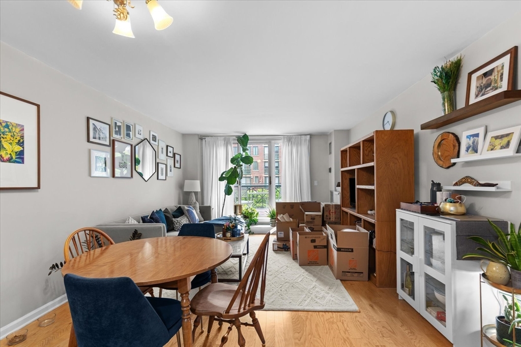 10 Rogers St # 214