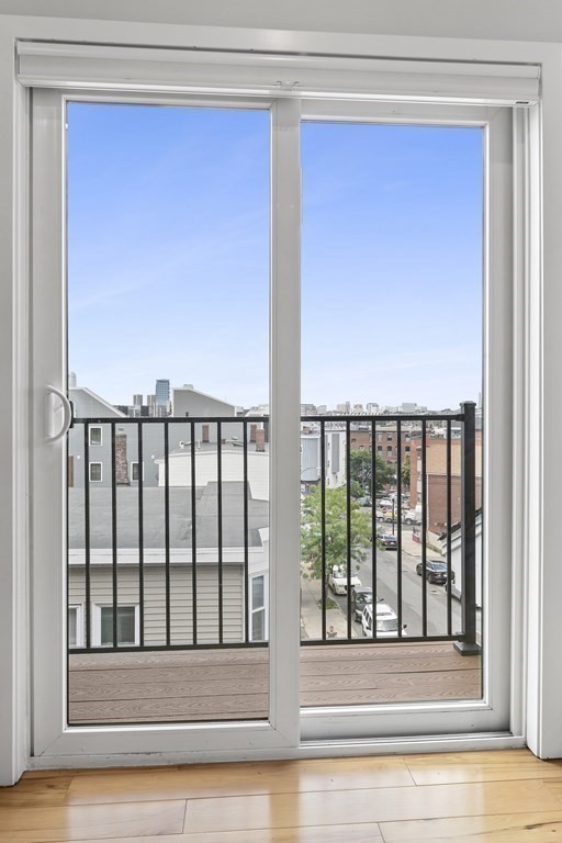 39 Lexington # 7