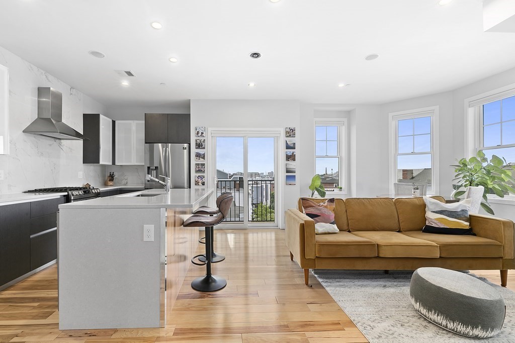 39 Lexington # 7