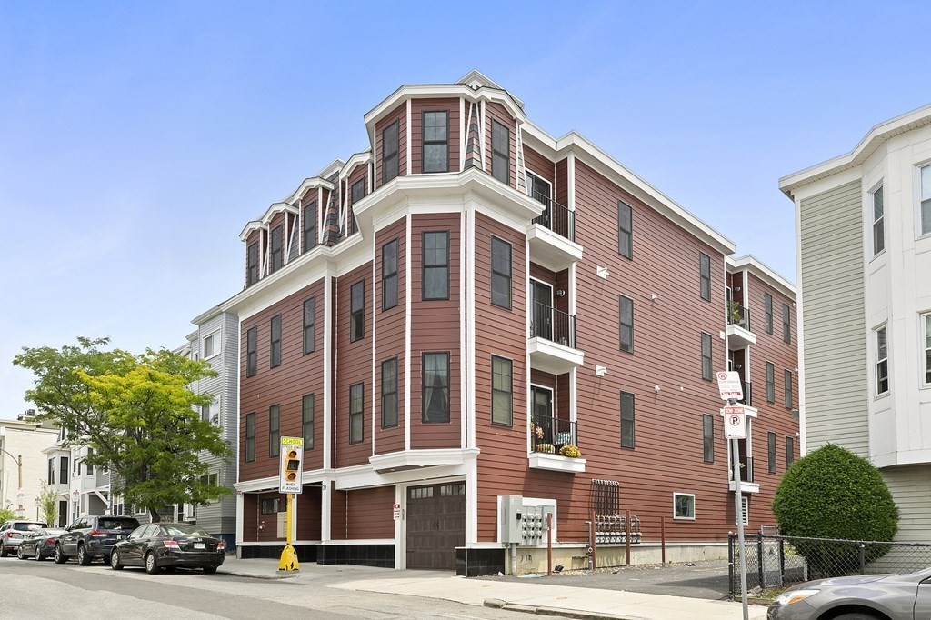 39 Lexington # 7