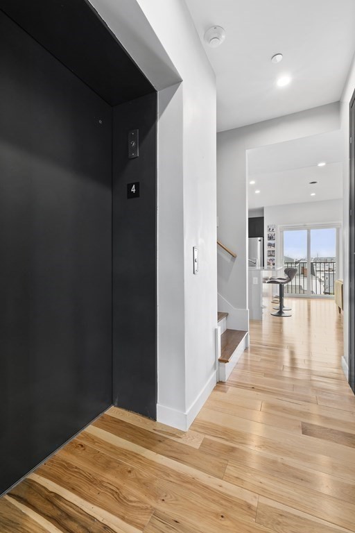 39 Lexington # 7