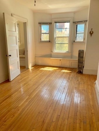 291 Commonwealth Ave # 6