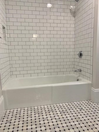 291 Commonwealth Ave # 6