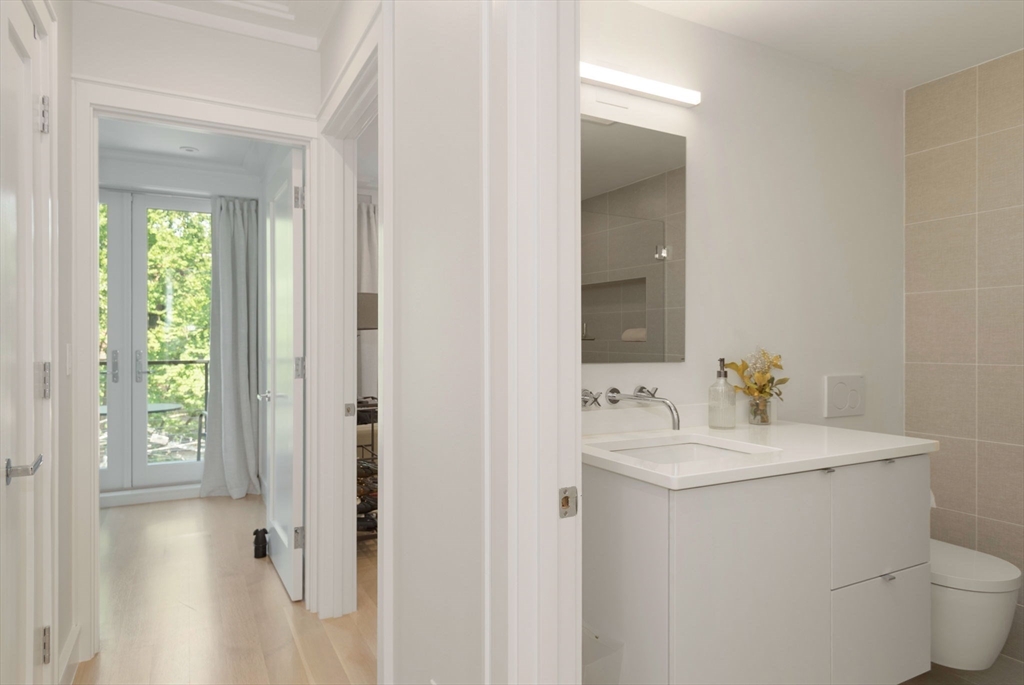 53 Rutland Square # 2