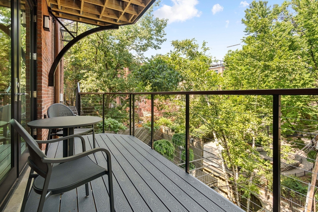 53 Rutland Square # 2
