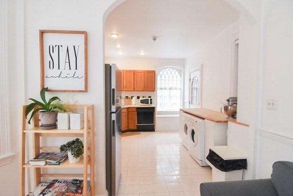 6 Perry Street # 3