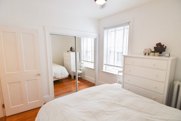 6 Perry Street # 3