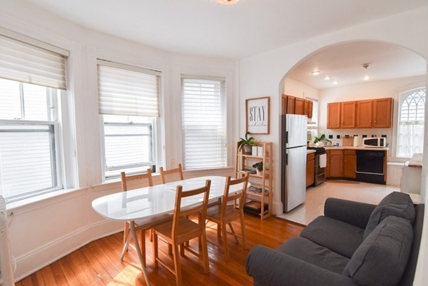 6 Perry Street # 3