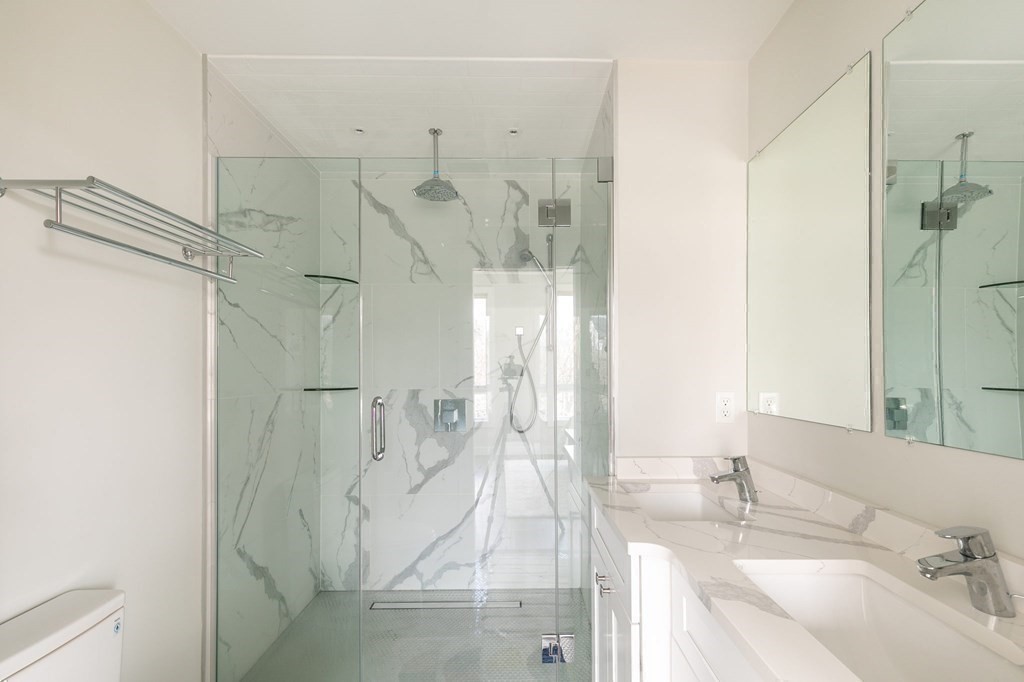 17 Chestnut Avenue # 3