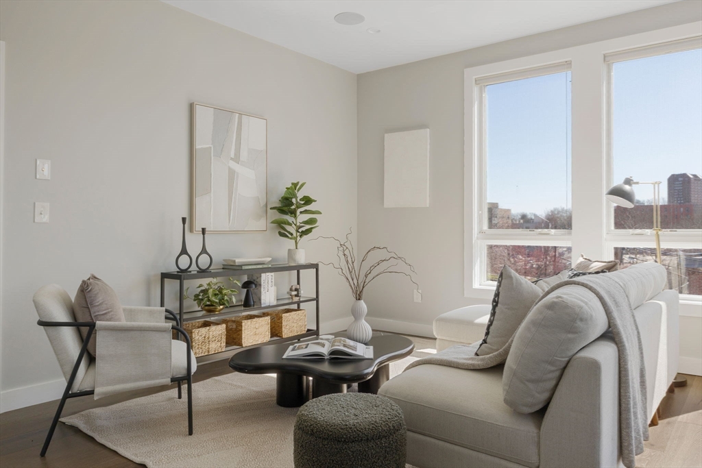 17 Chestnut Avenue # 3