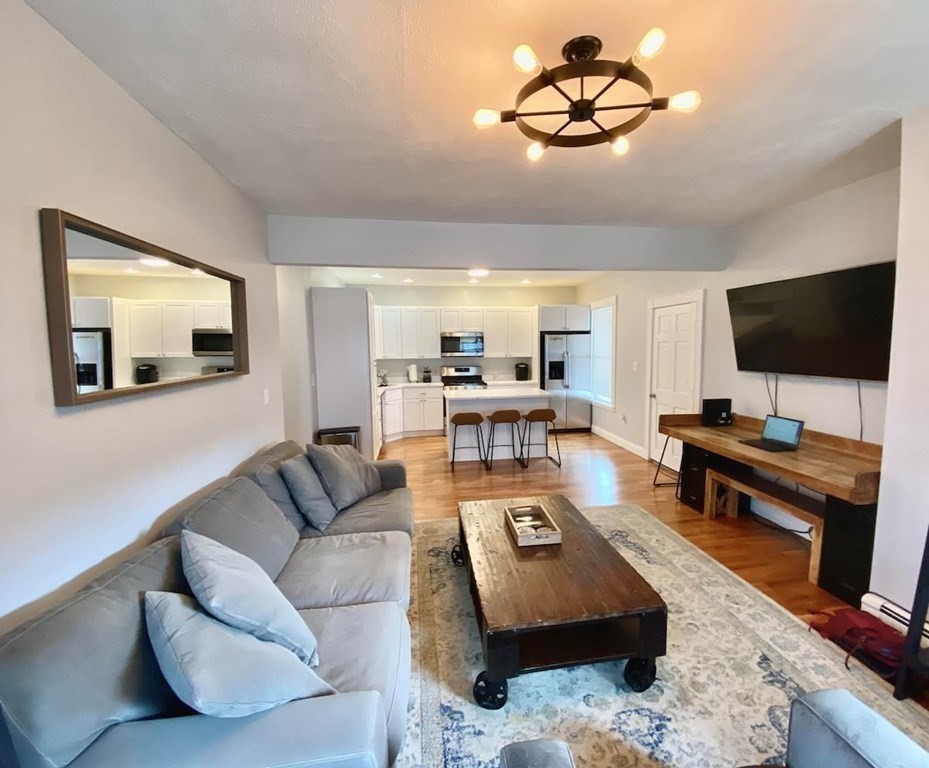 81 Sydney Street # 1