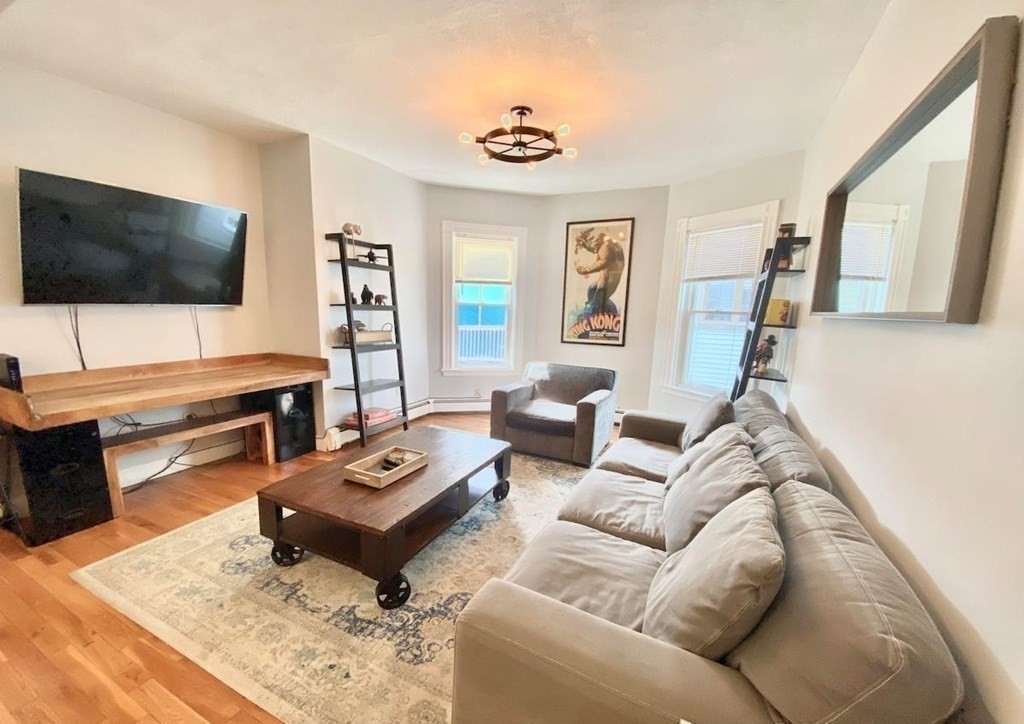 81 Sydney Street # 1