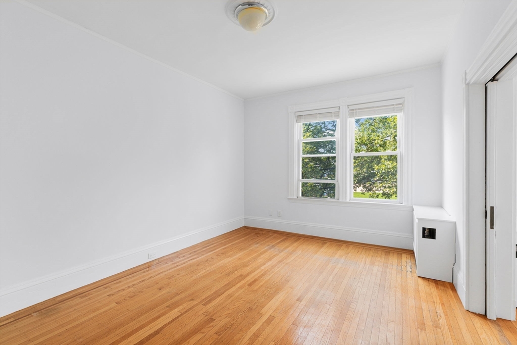 173 Davis St # 3