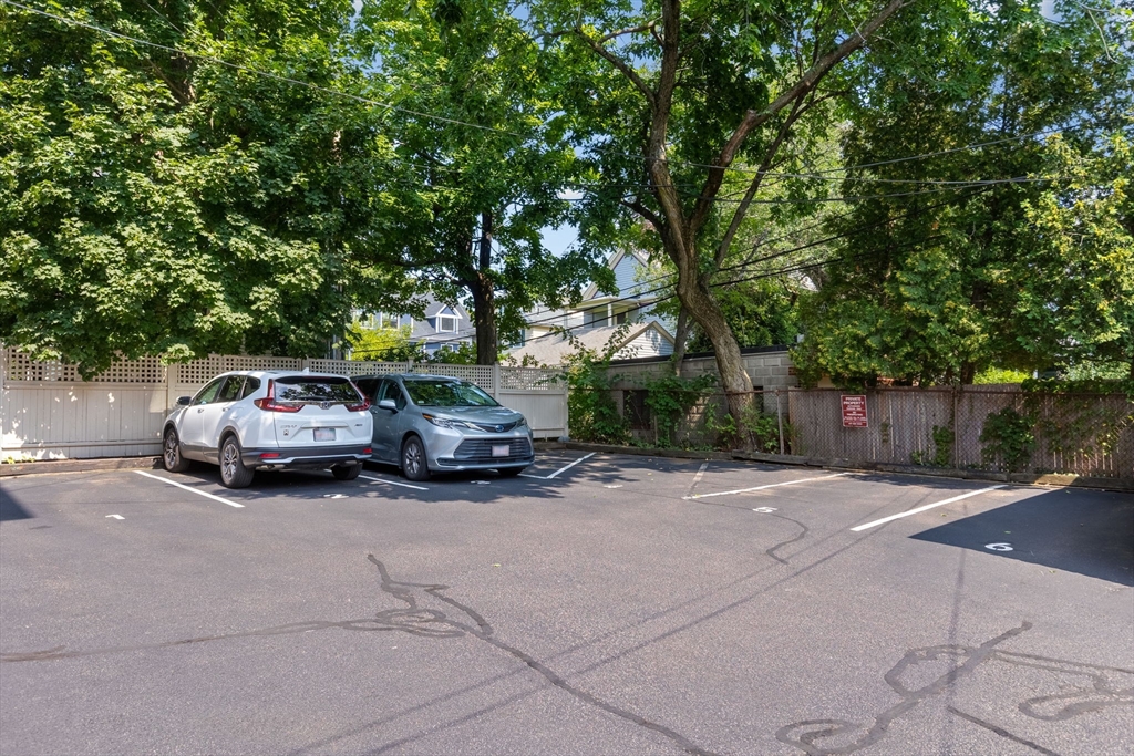 173 Davis St # 3