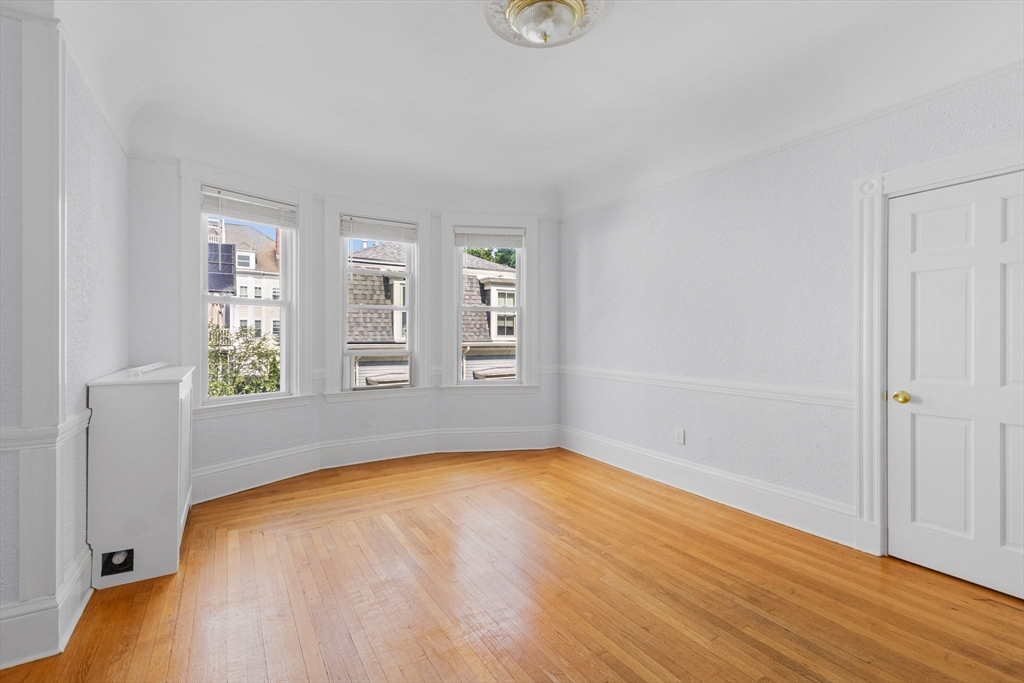 173 Davis St # 3