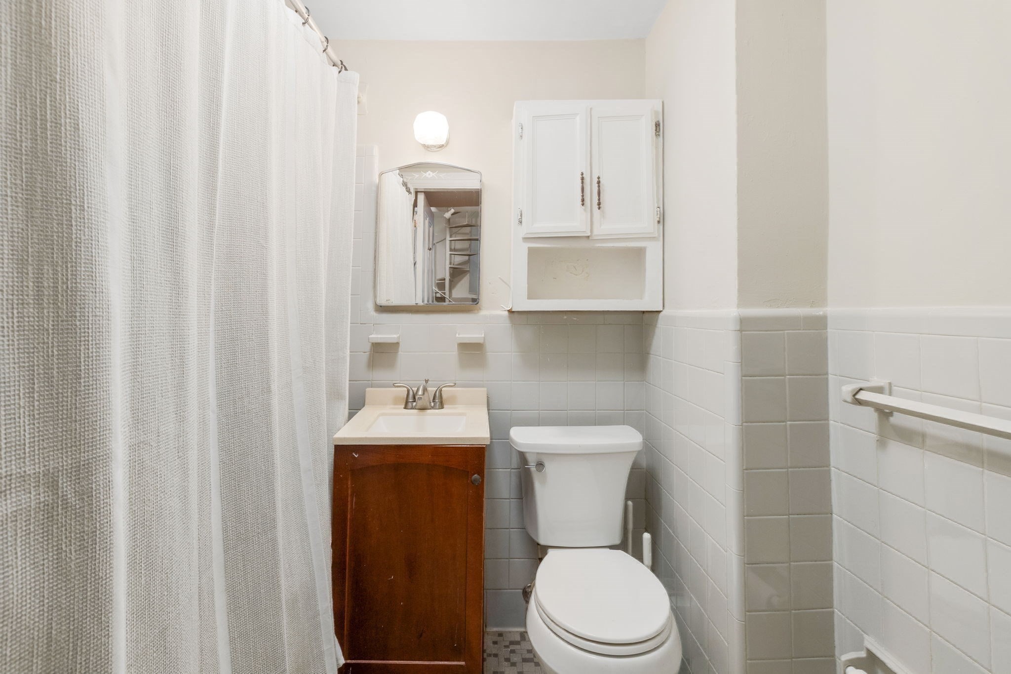 167 Beacon St Unit: 1/3