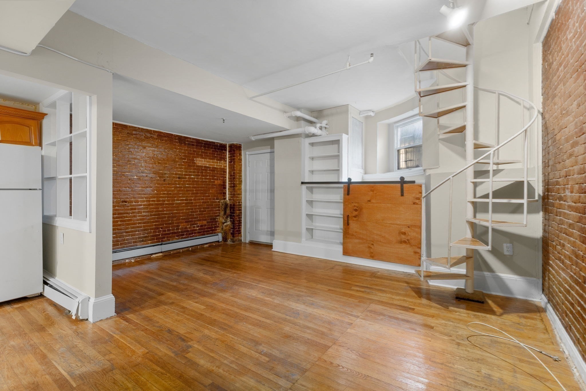 167 Beacon St Unit: 1/3