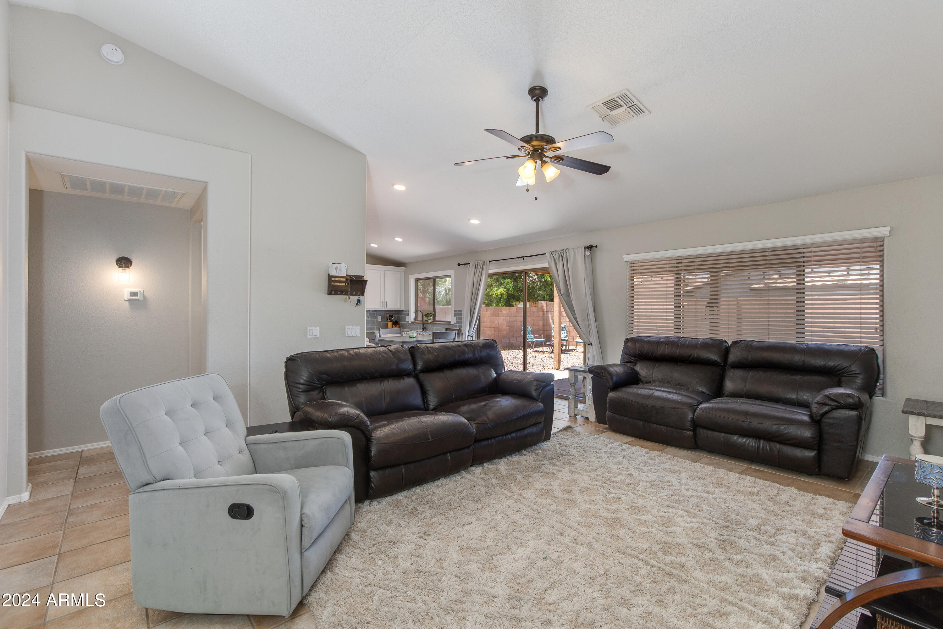 7346 E NARANJA Avenue