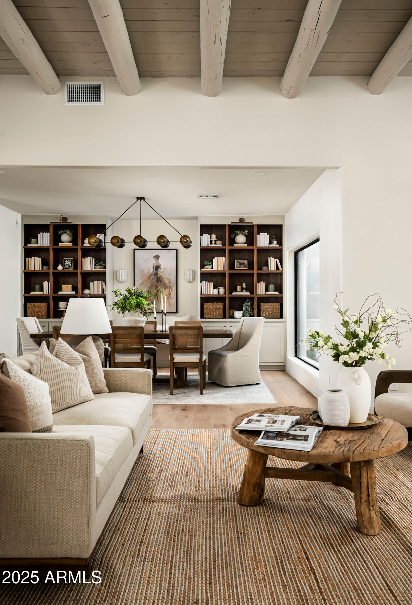 3186 E STELLA Lane