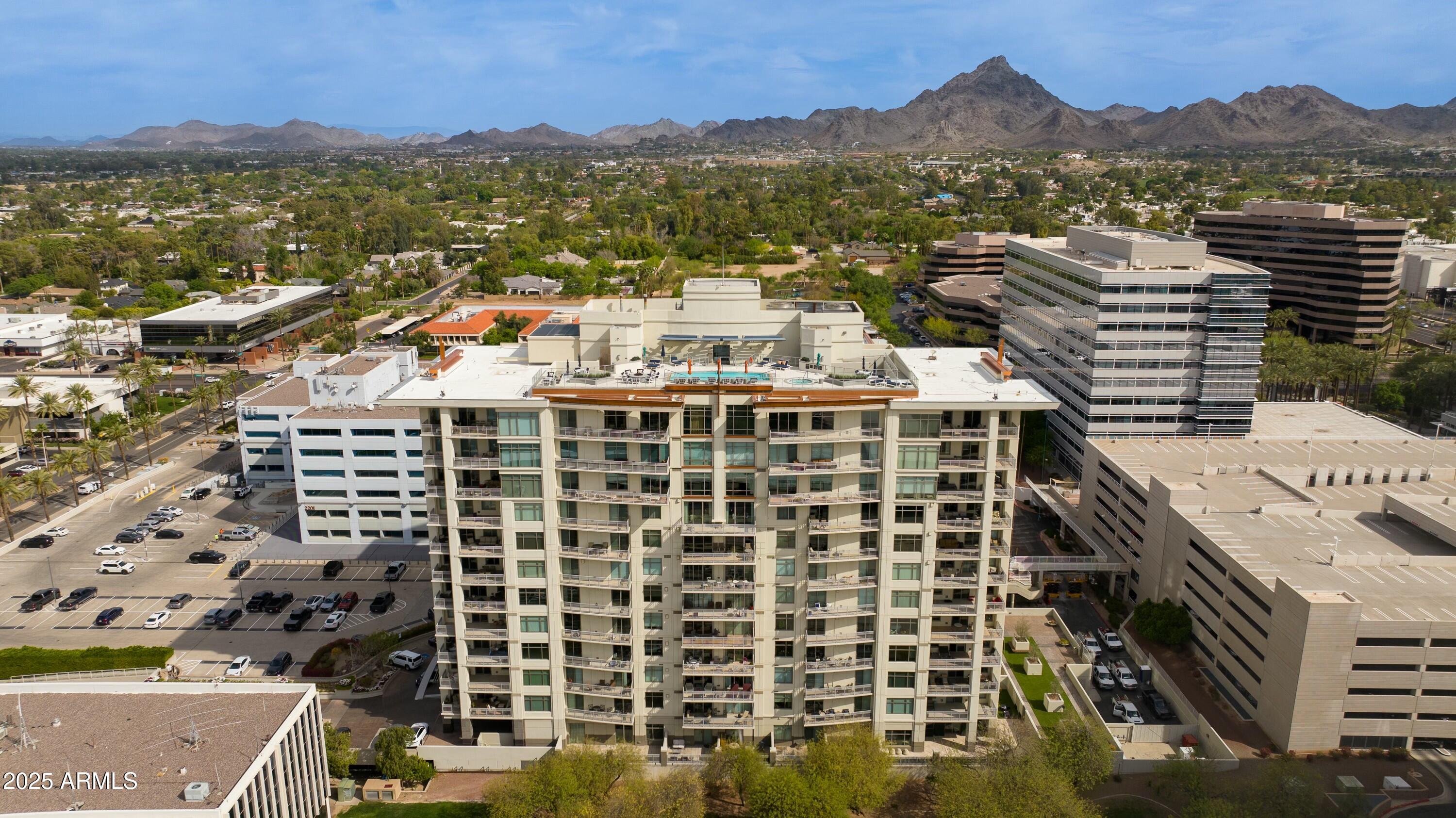2211 E CAMELBACK Road, 402