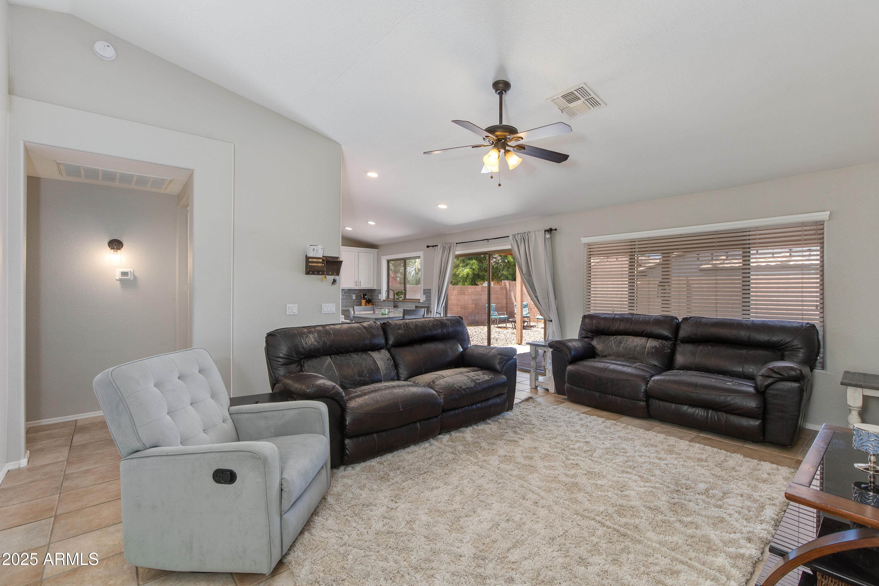 7346 E NARANJA Avenue