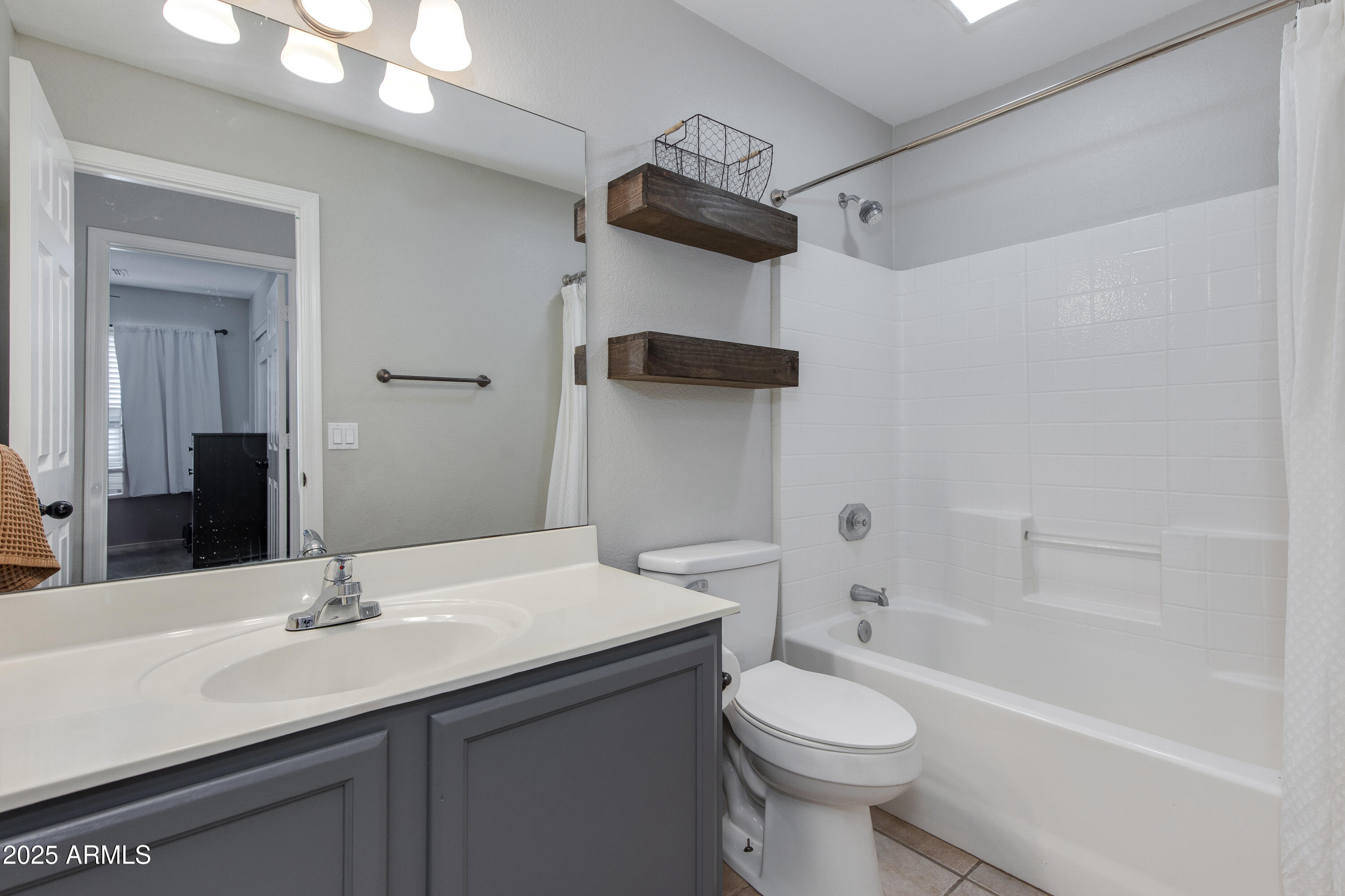 7346 E NARANJA Avenue