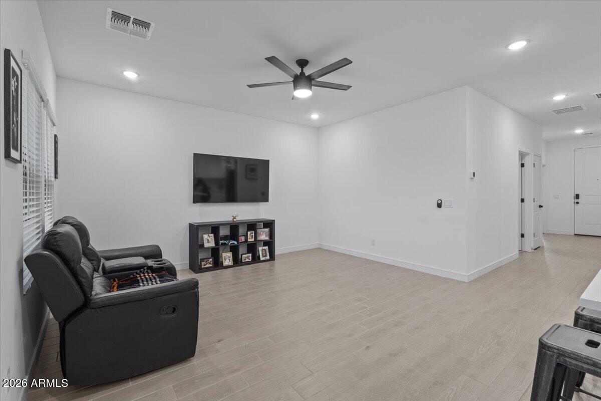 42505 W VINCENT Drive