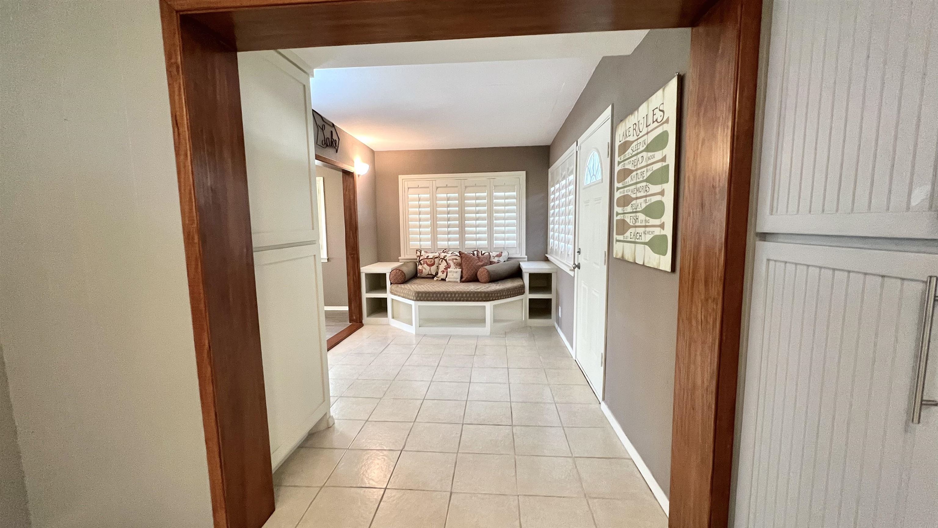 345 E LAKESHORE Drive