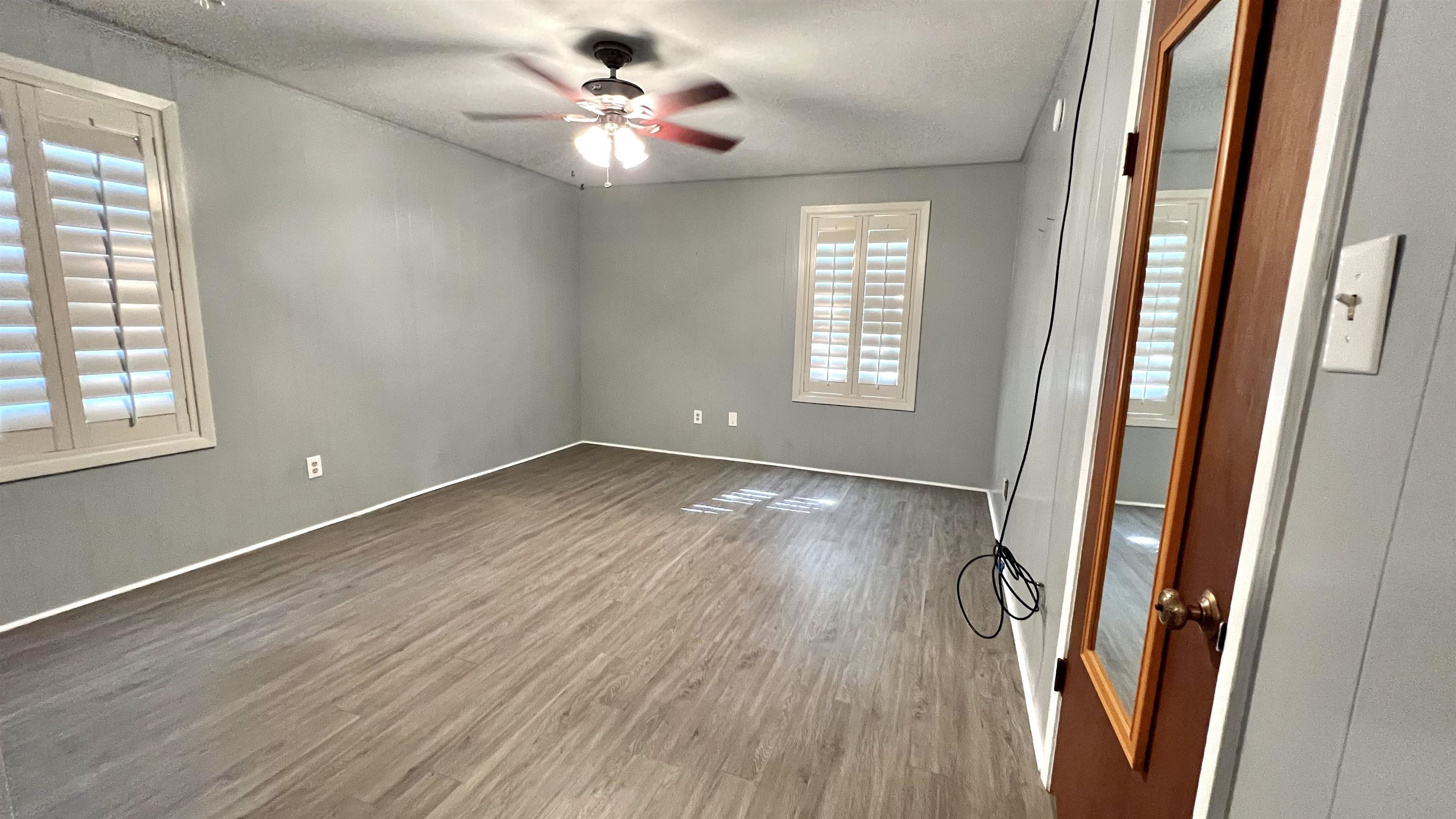 345 E LAKESHORE Drive