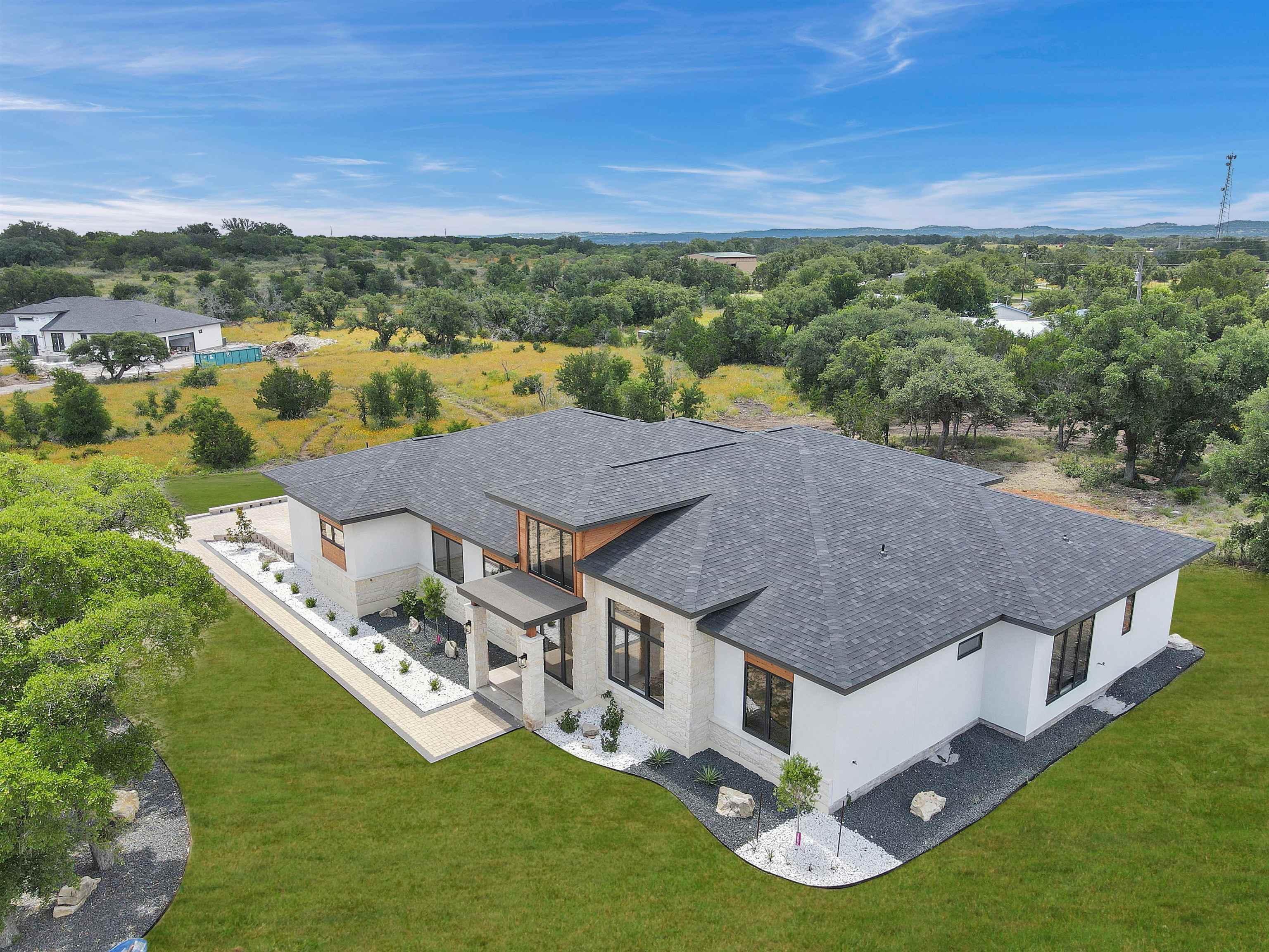 325 Spicewood Trails Drive