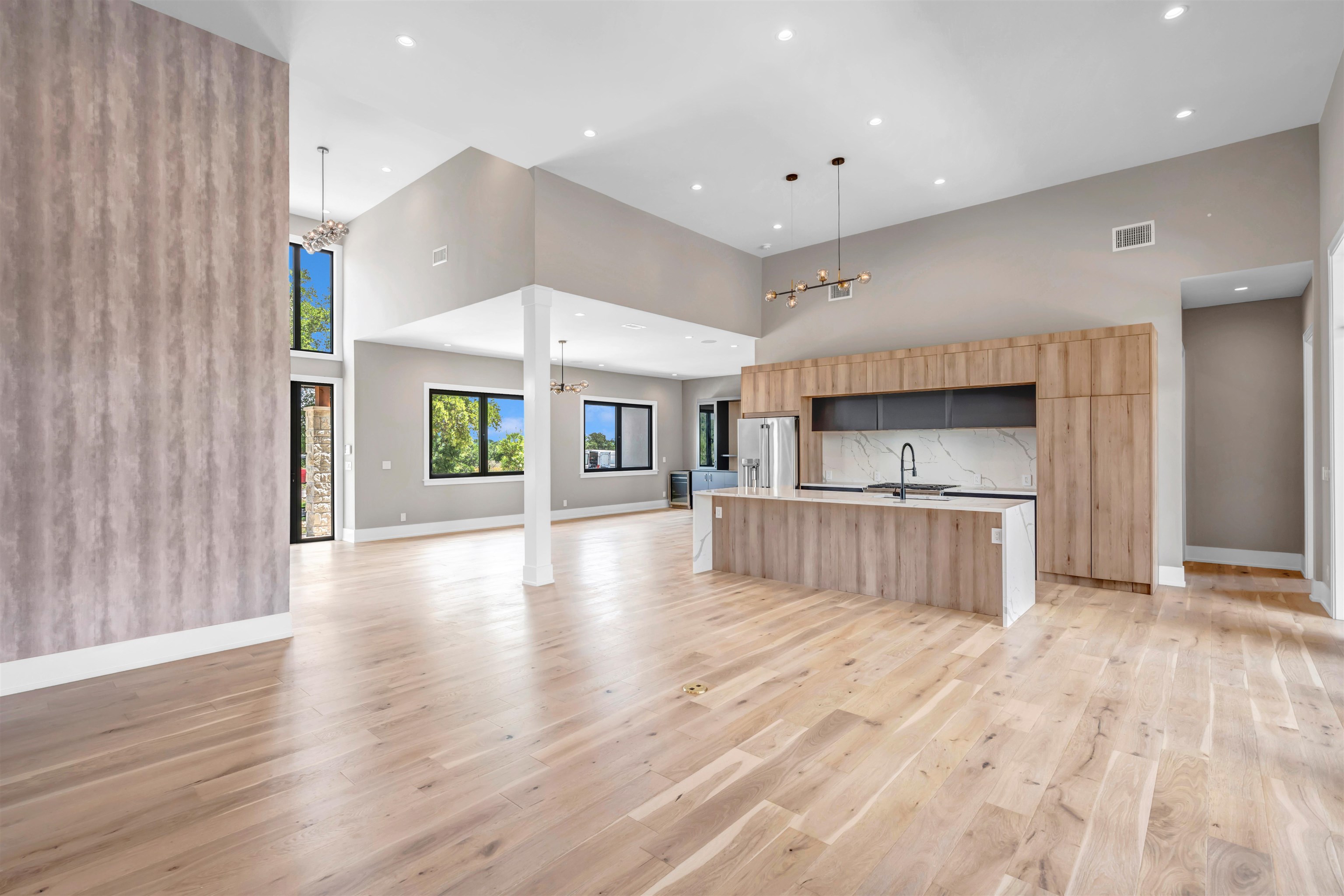 325 Spicewood Trails Drive