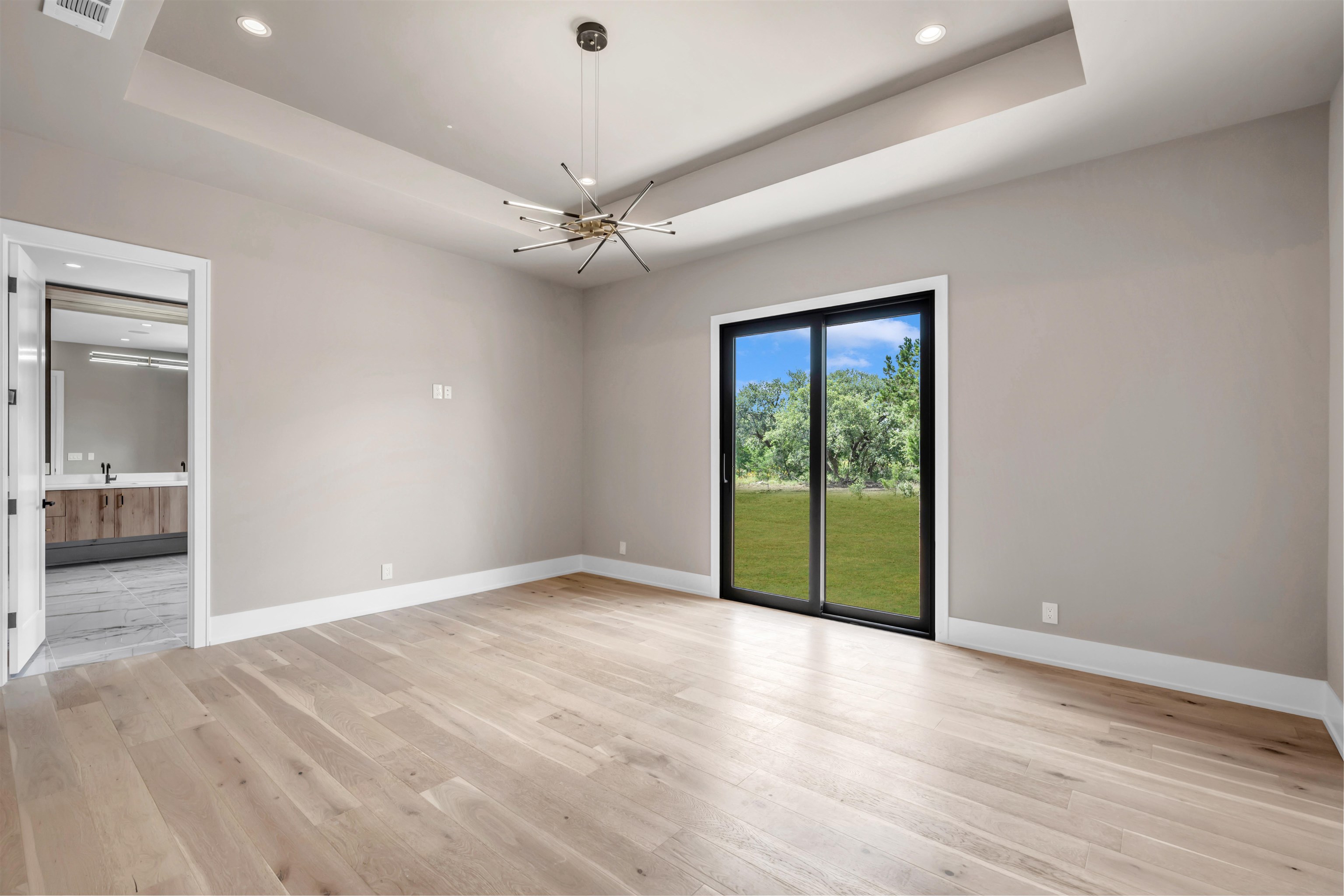 325 Spicewood Trails Drive