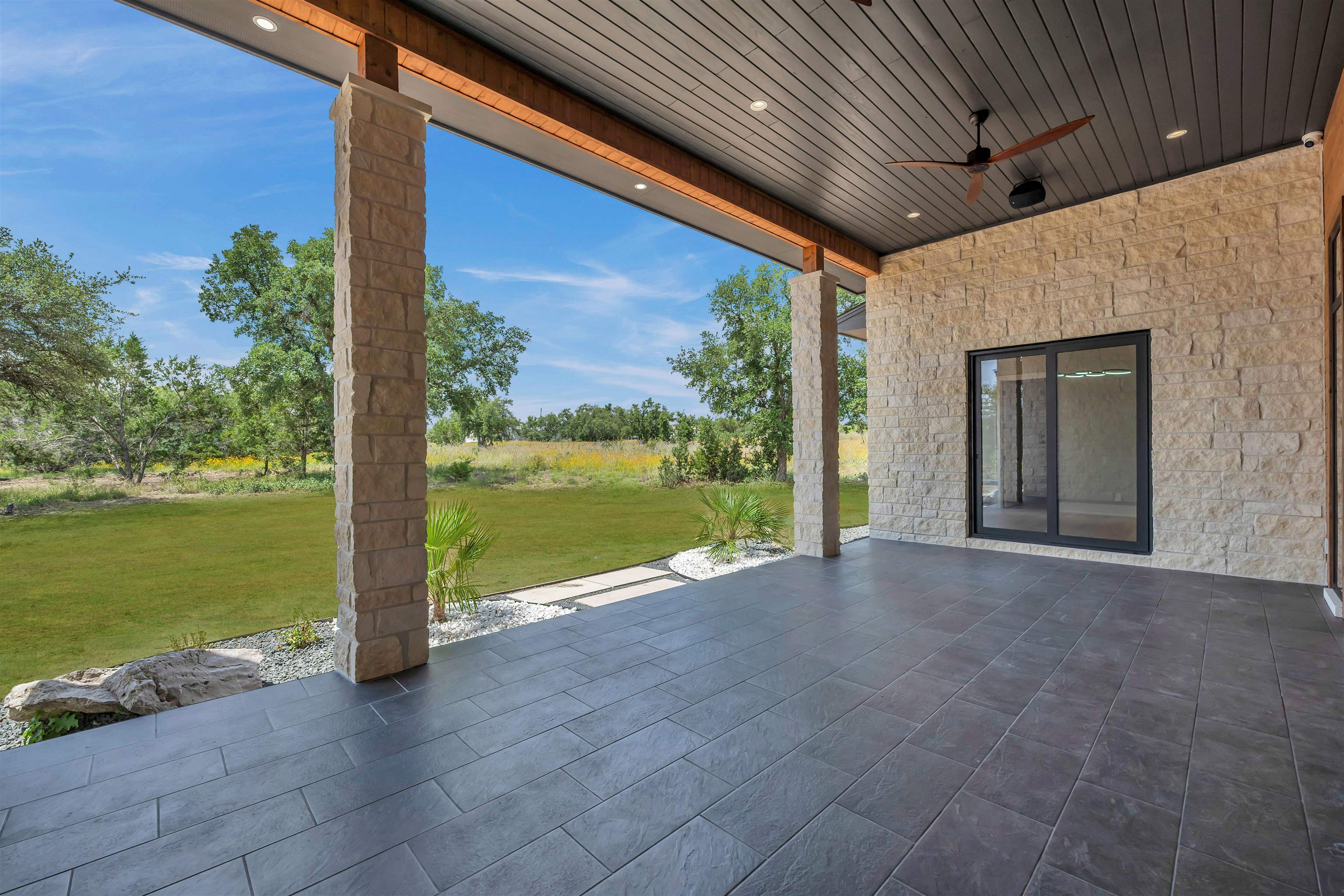 325 Spicewood Trails Drive