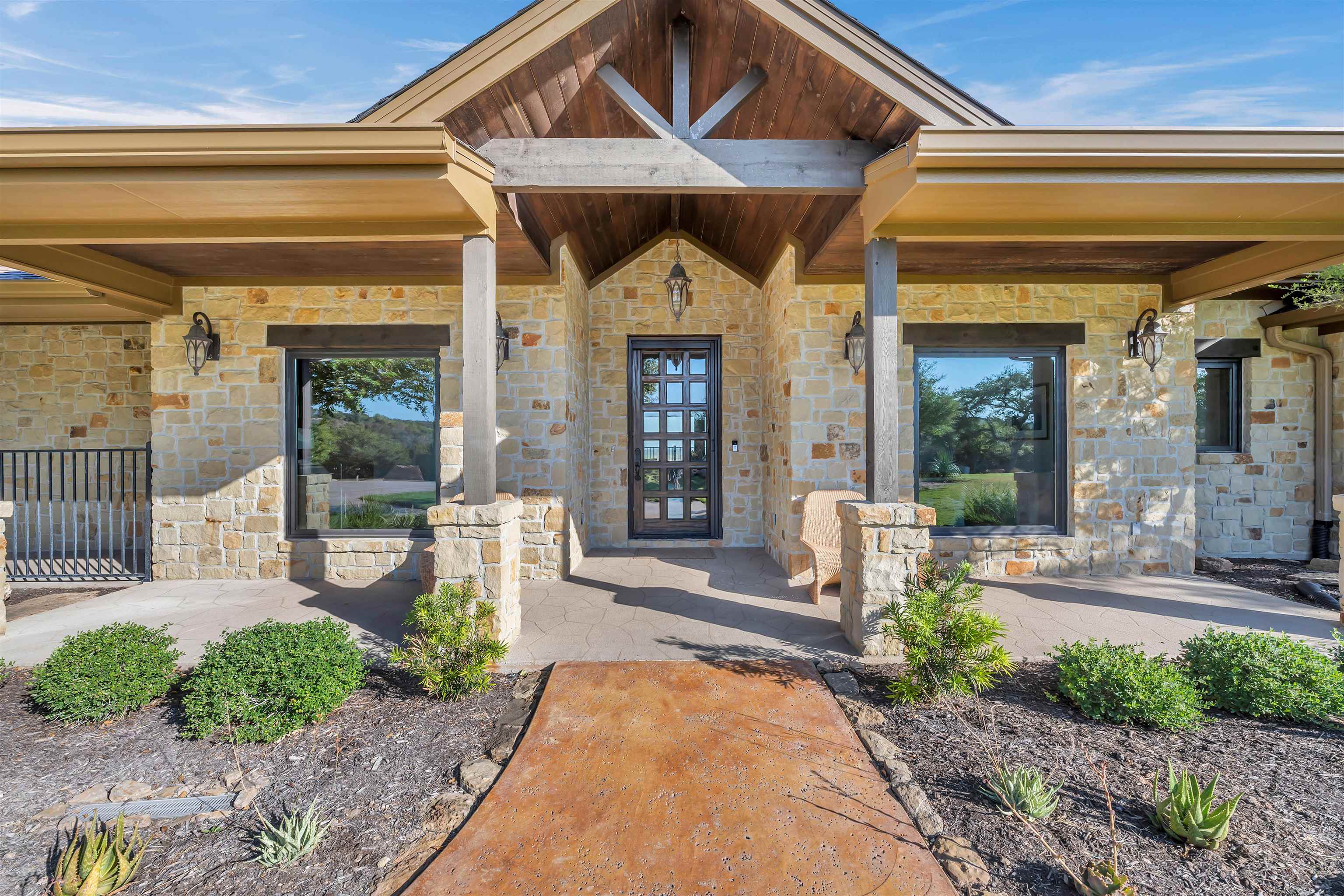 171 Sandstone Ridge Drive